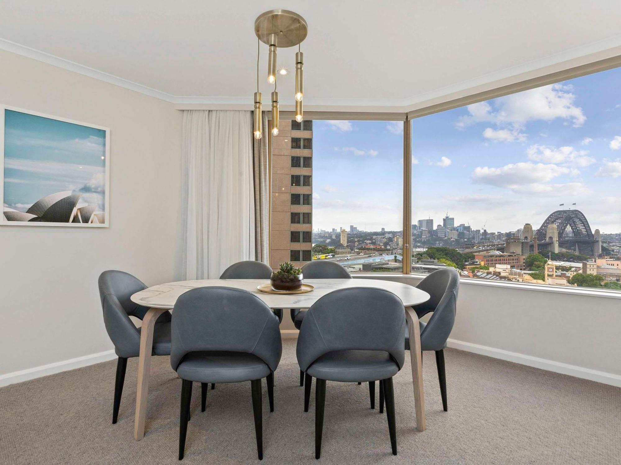 The Sebel Quay West Suites Сидней Экстерьер фото Dining room